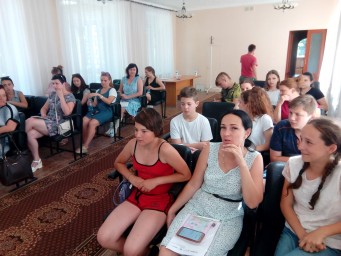 Академія діалогу та порозуміння. м. Золоте Академія діалогу та порозуміння. м. Золоте
