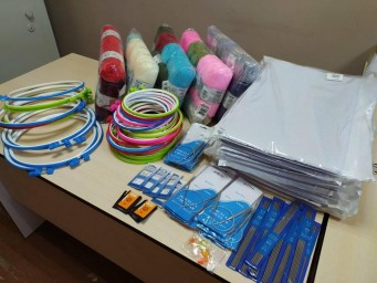 Активна життєва позиція, установка та ціннісні орієнтації учня відбуваються ефективніше через  навчально-творчий процес