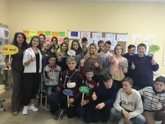 Про &laquo;Ґендерні стереотипи та упередження&raquo; розповідають Амбасадори миру в Костянтинівці