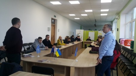 На Луганщині молодь дізналась про свої права