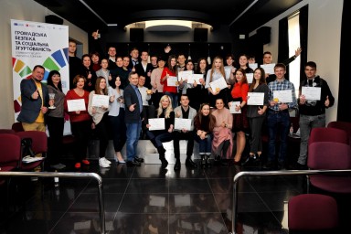 Про результати другого модулю програми &laquo;Лабораторія телевізійних дебатів&raquo;