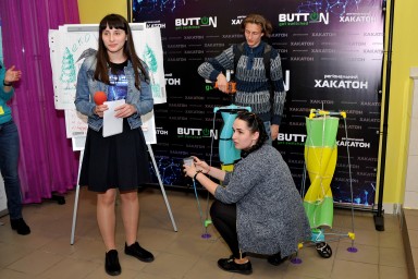 Включение в Хакатон &laquo;ButtON-II&raquo; детей для демонстрации принципов действия и сброки ветрогенератов