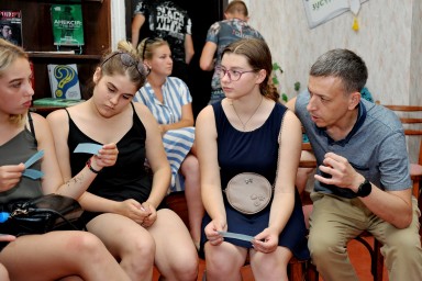 Посилення компетенцій молодіжних лідерів щодо налагодження порозуміння та активізації громади