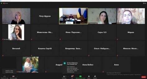 Журналісти та громадськість обговорили стан ремонту доріг на Луганщині