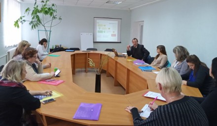 У Кремінній навчали, як забезпечити прозорість та відкритість інформації про комунальне майно