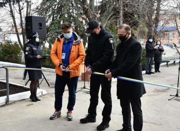 Запрацював перший фронт - офіс на Луганщині