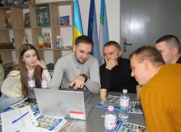 Відбувся Форум: "Лідери - лідерам. Молодь Луганщини &ndash; Україні"